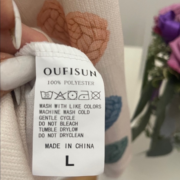 Colorful Heart Patterned Top - Picture 6 of 9